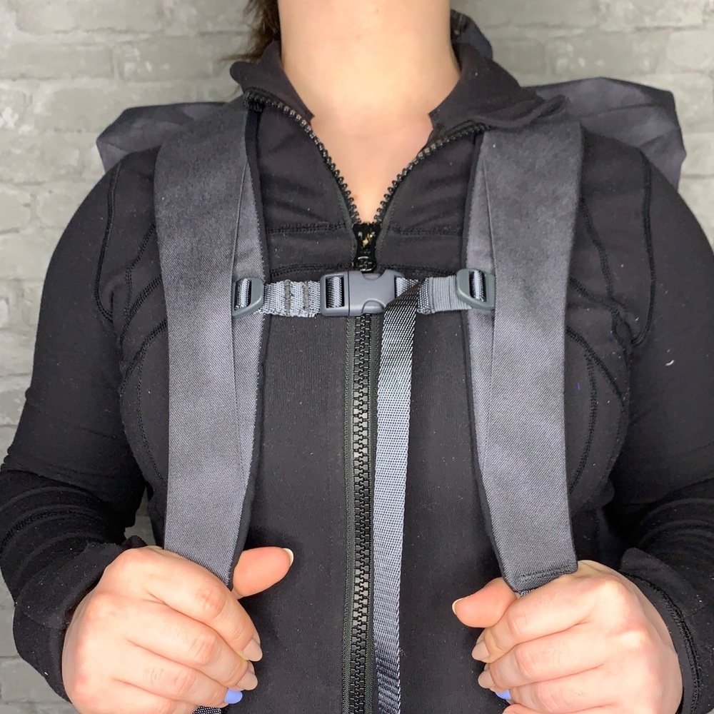 Lululemon Early Embark Backpack NWT Grey - Picture 5 of 16